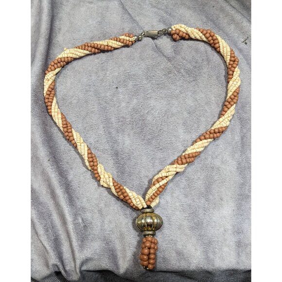 Vintage Rustic Brown And Cream Shell And Wood Beaded Necklace With Gold Tone Bau - Picture 6 of 6